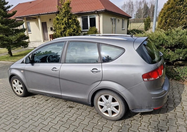Seat Altea XL cena 14500 przebieg: 297000, rok produkcji 2009 z Szydłowiec małe 211